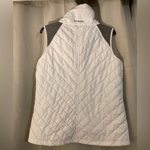 Columbia lightweight fleece and nylon vest - Picture 3 of 4